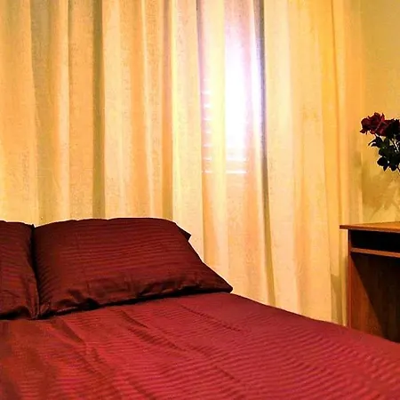 Villa By The Beach In Larnaca *